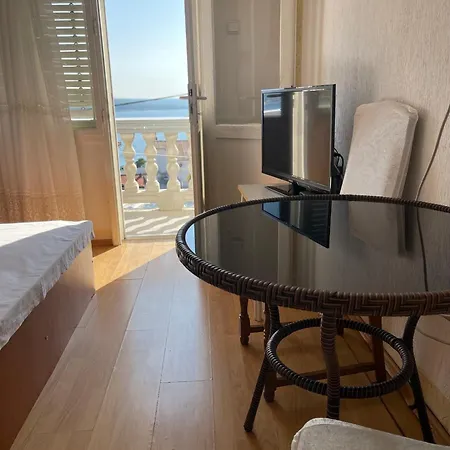 Kvarner Apartman *